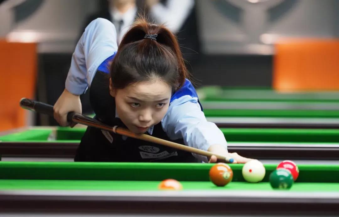 去一個賽季 去一個賽季